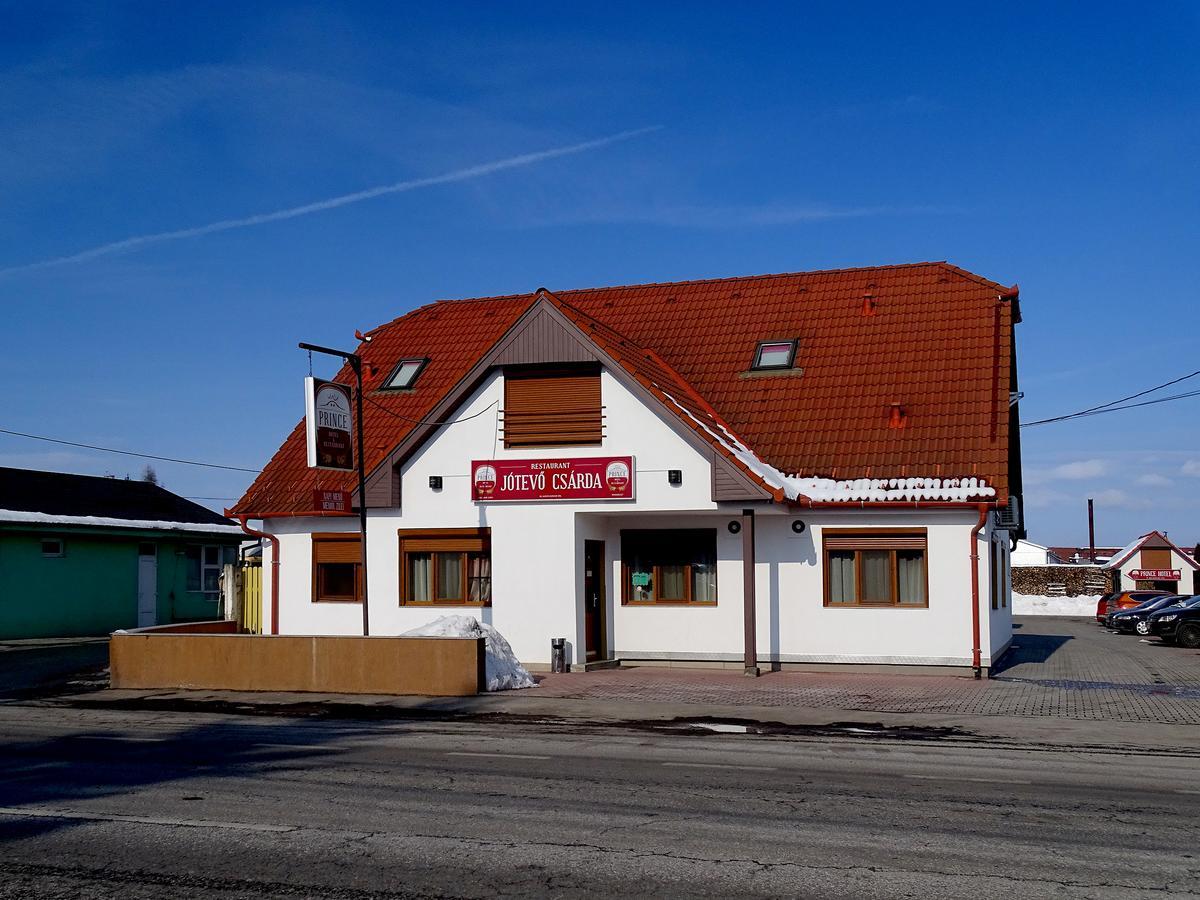 Prince Hotel Меркуря-Чук Экстерьер фото
